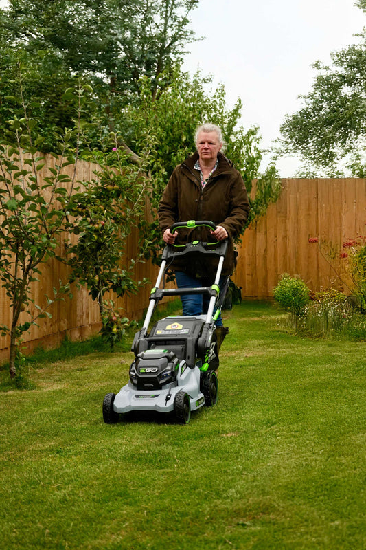 Gardening for Health: The Hidden Workout in Your Backyard